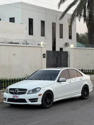 Mercedes-Benz C300 2012 White