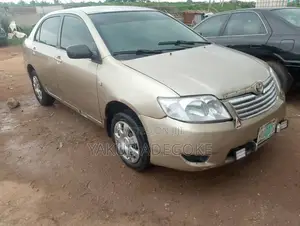 Toyota Corolla 2004 Gold
