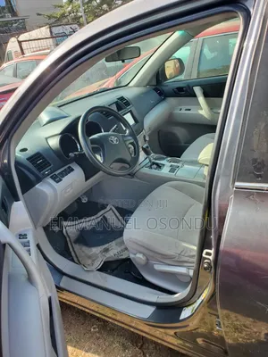 Toyota Highlander 2011 Gray