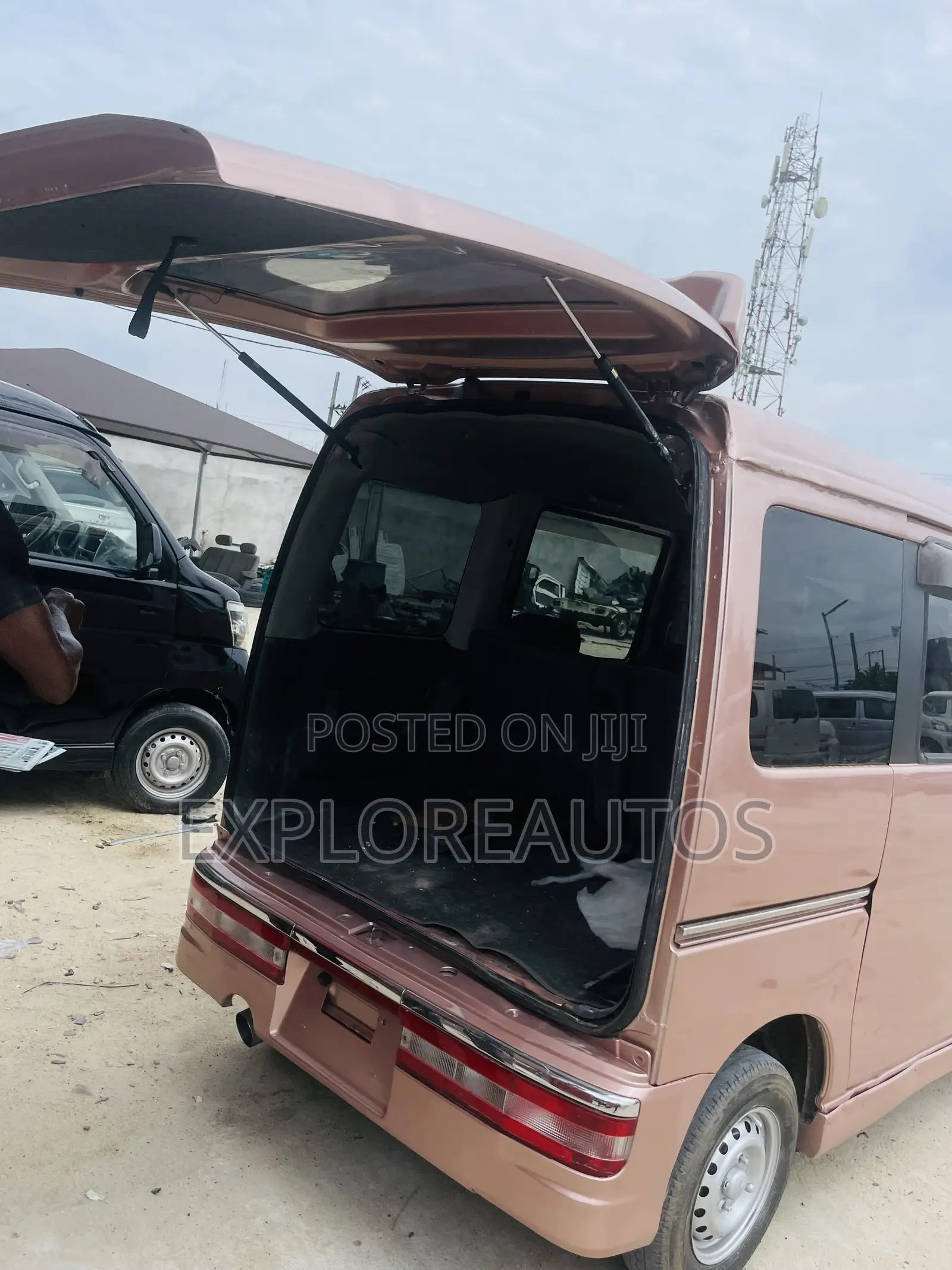 Daihatsu Hijet 2018