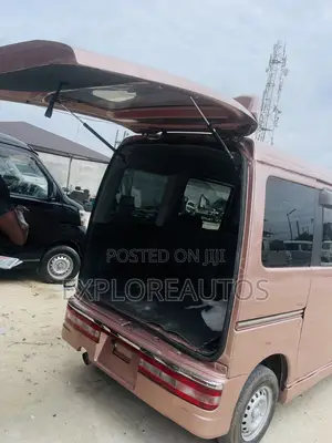Daihatsu Hijet 2018