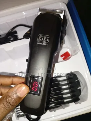 Rechargeable Clipper With Digital Display