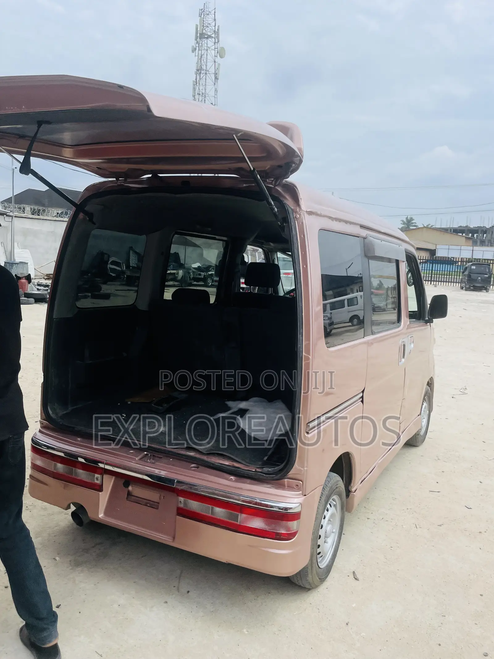 Daihatsu Hijet 2018