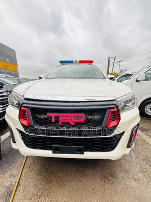 Toyota Hilux 2019 Black