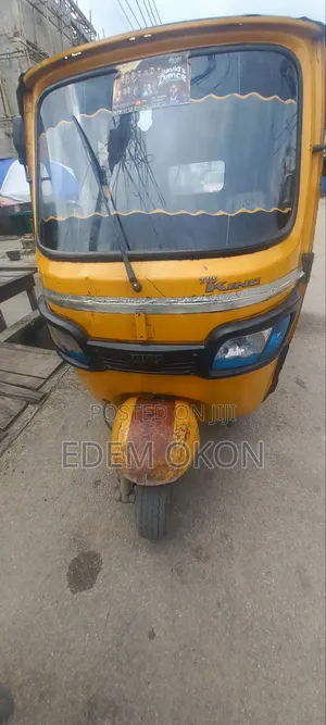 TVS Apache 180 RTR 2024 Yellow