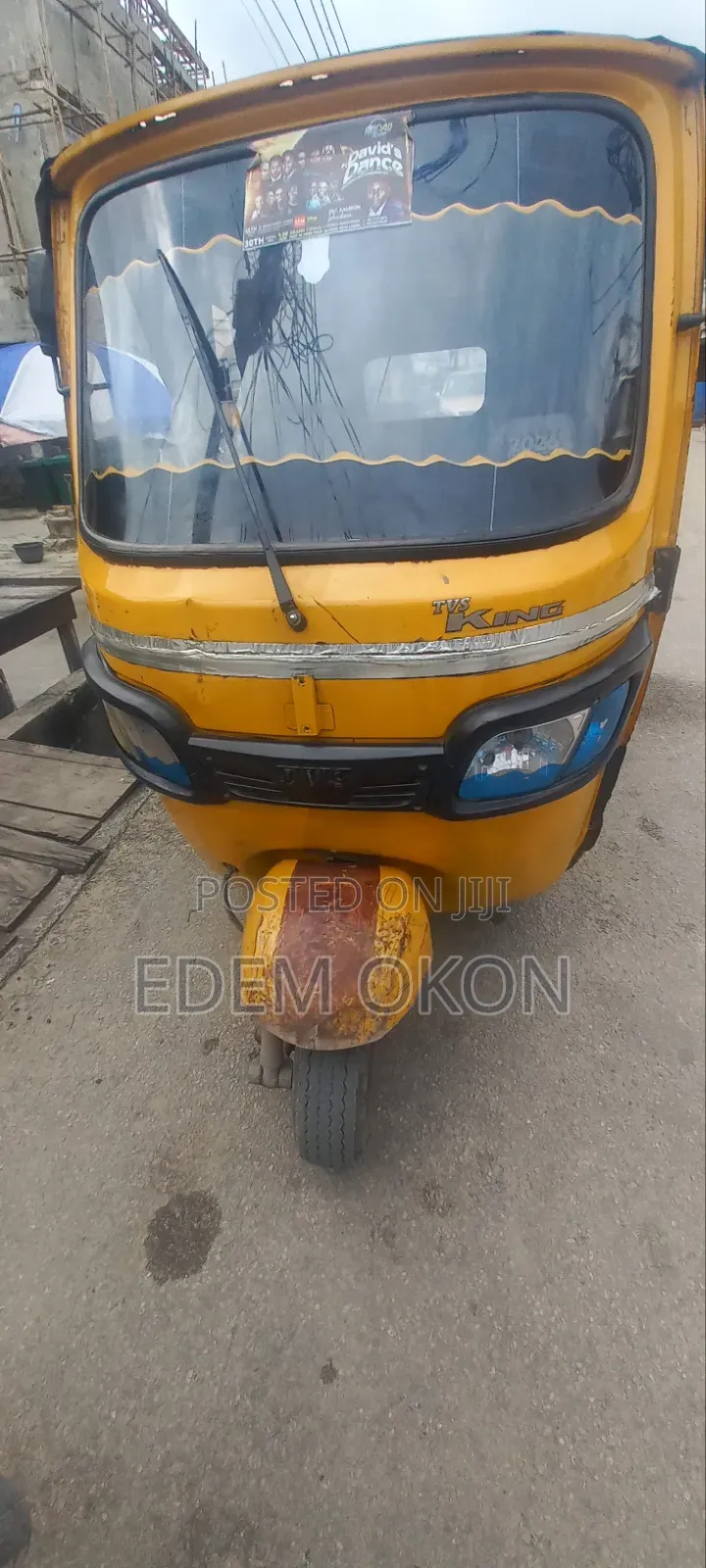 TVS Apache 180 RTR 2024 Yellow