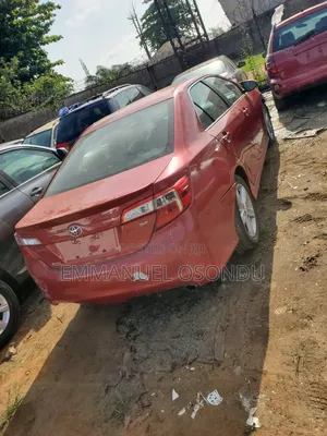 Toyota Camry SE Limited Edition 4dr Sedan (2.5L 4cyl 6A) 2012 Red