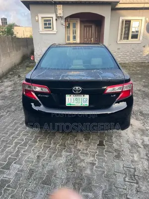 Toyota Camry LE 4dr Sedan (2.5L 4cyl 6A) 2014 Black