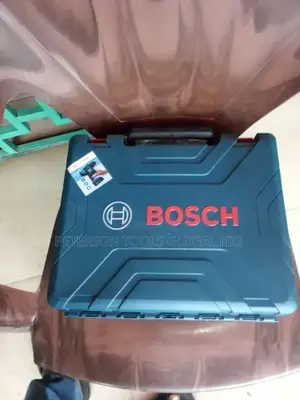 Original Bosch Battery Drilling Machine