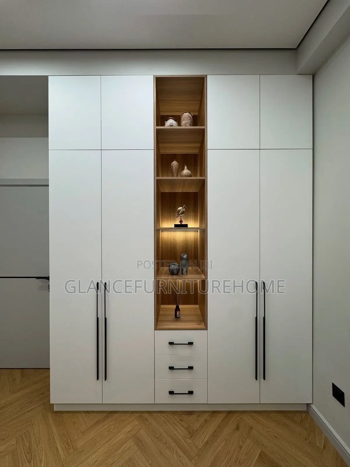 Stand Wardrobes