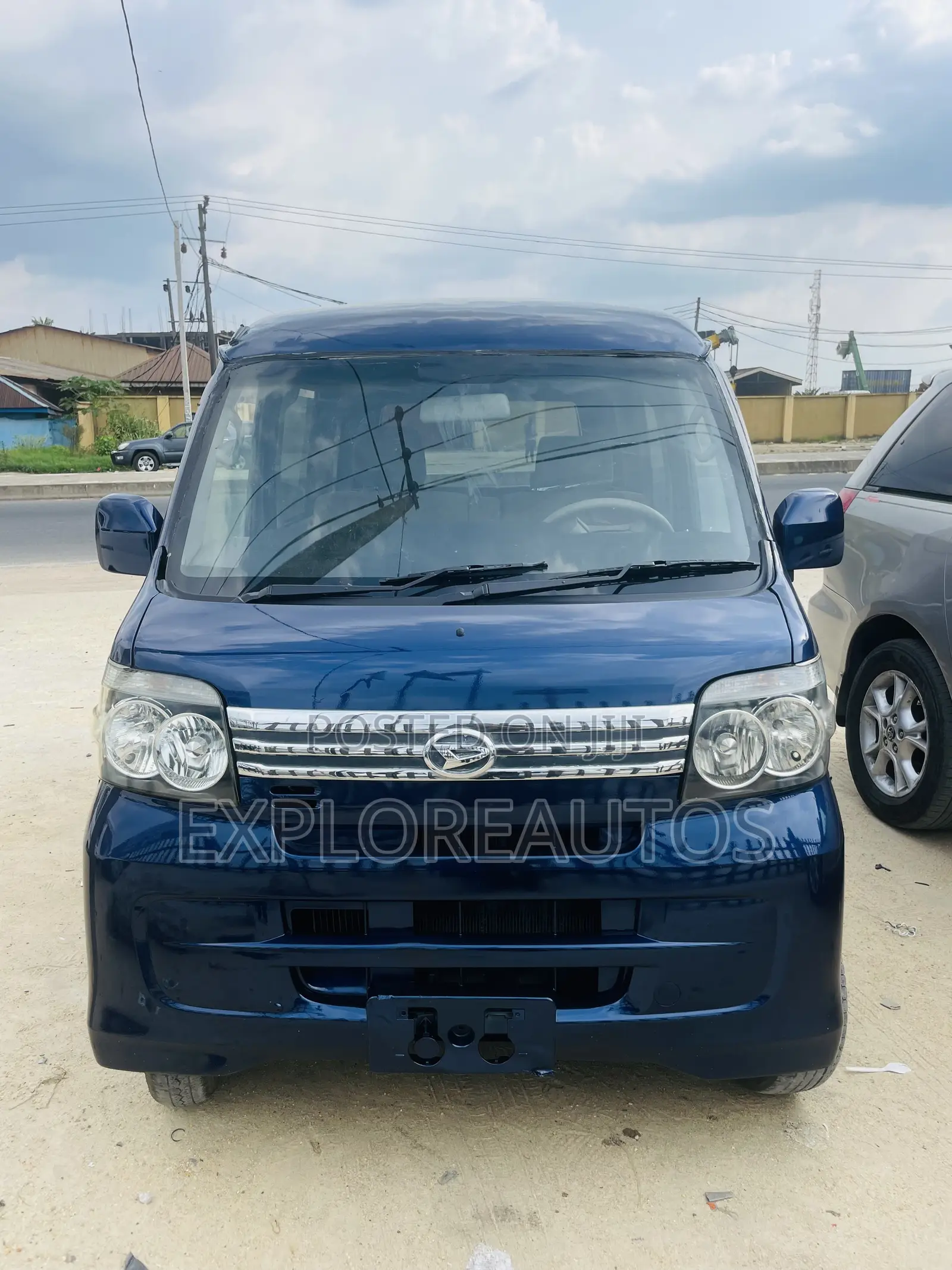 Daihatsu Hijet 2016 Blue