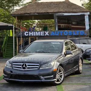 Mercedes-Benz C300 Sport 4Matic Sedan AWD (3.5L 6cyl 7A) 2014 Gray