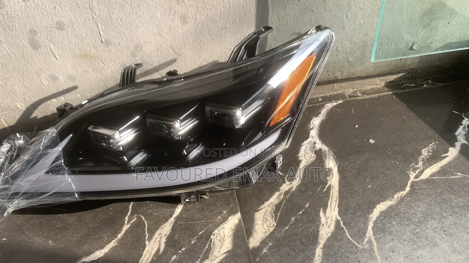 Conversion Headlamp for Es 2010