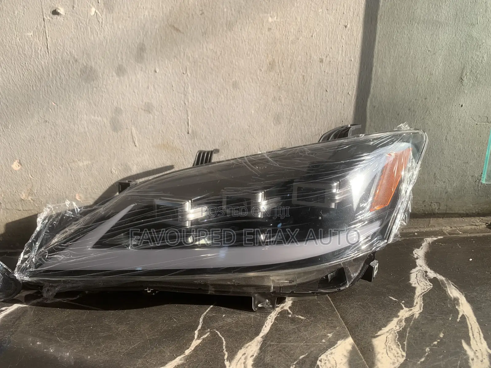 Conversion Headlamp for Es 2010