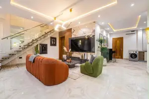 Luxury 2 Bedroom Service Apartment