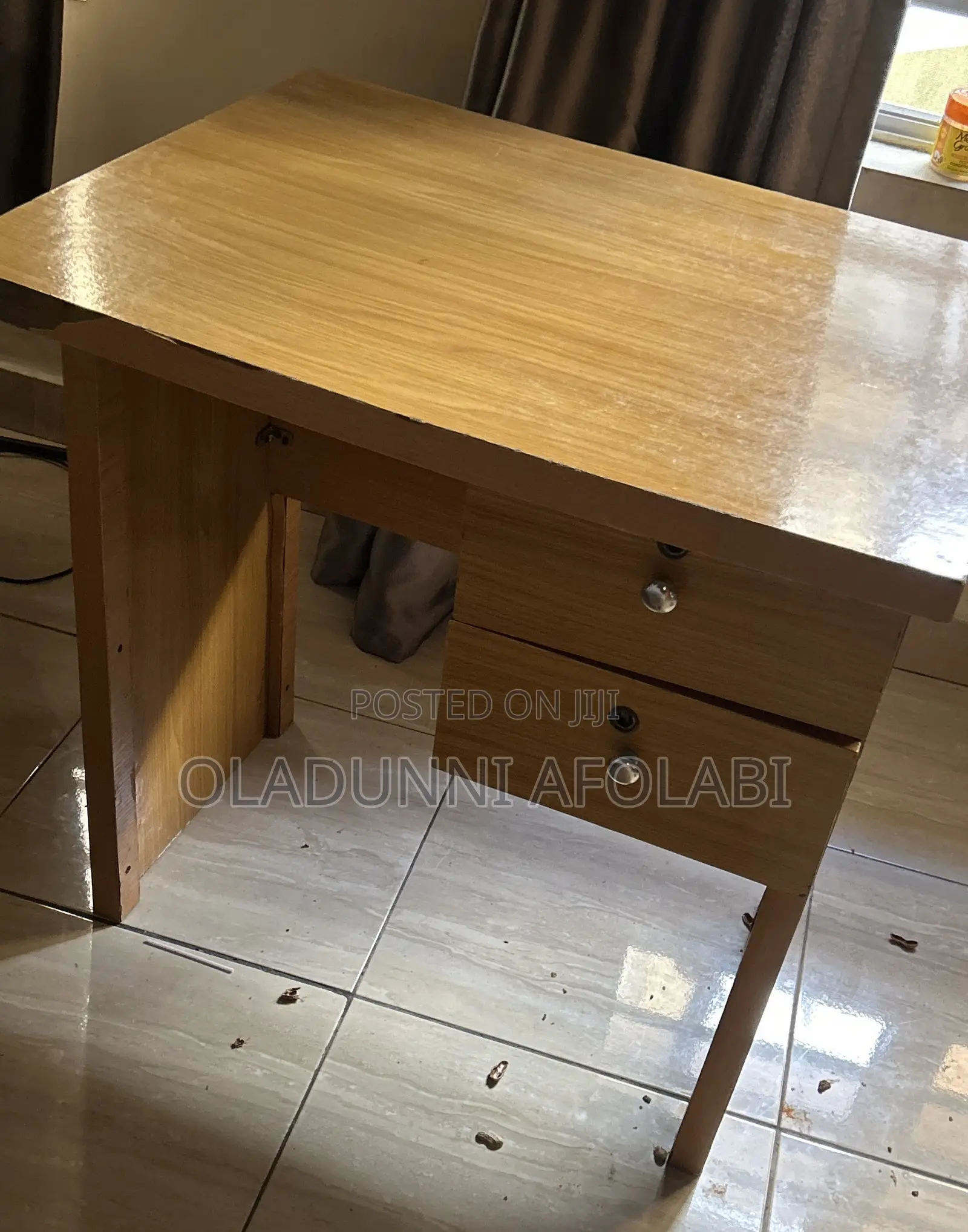 Desk Table