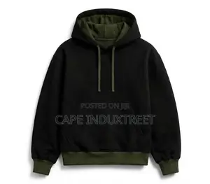 Cape Xtreet Plain Hoodie