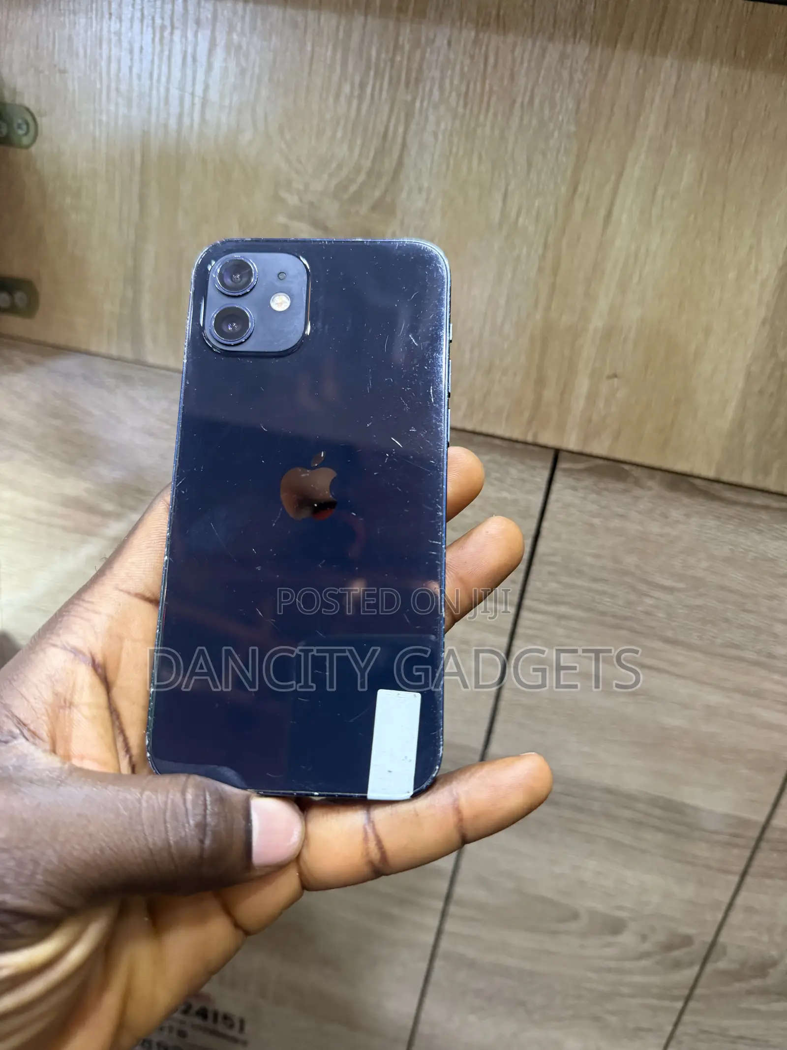 Apple iPhone 12 64 GB Blue
