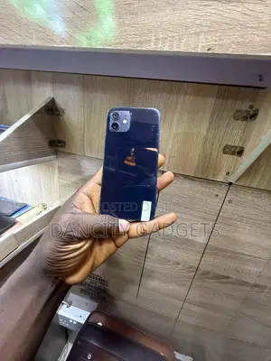 Apple iPhone 12 64 GB Blue