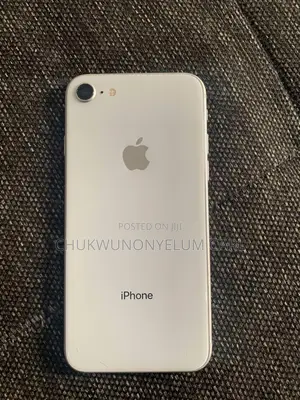 Apple iPhone 8 64 GB
