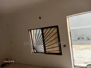 1bdrm Apartment in Southern View, Lekki Phase 2 for rent