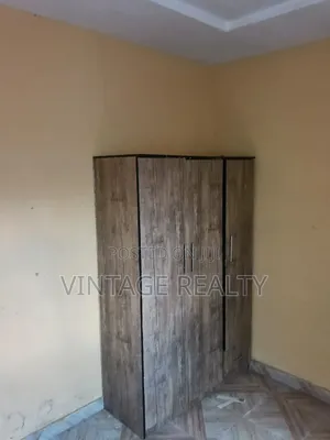 Mini Flat in Ipaja / Ipaja for rent
