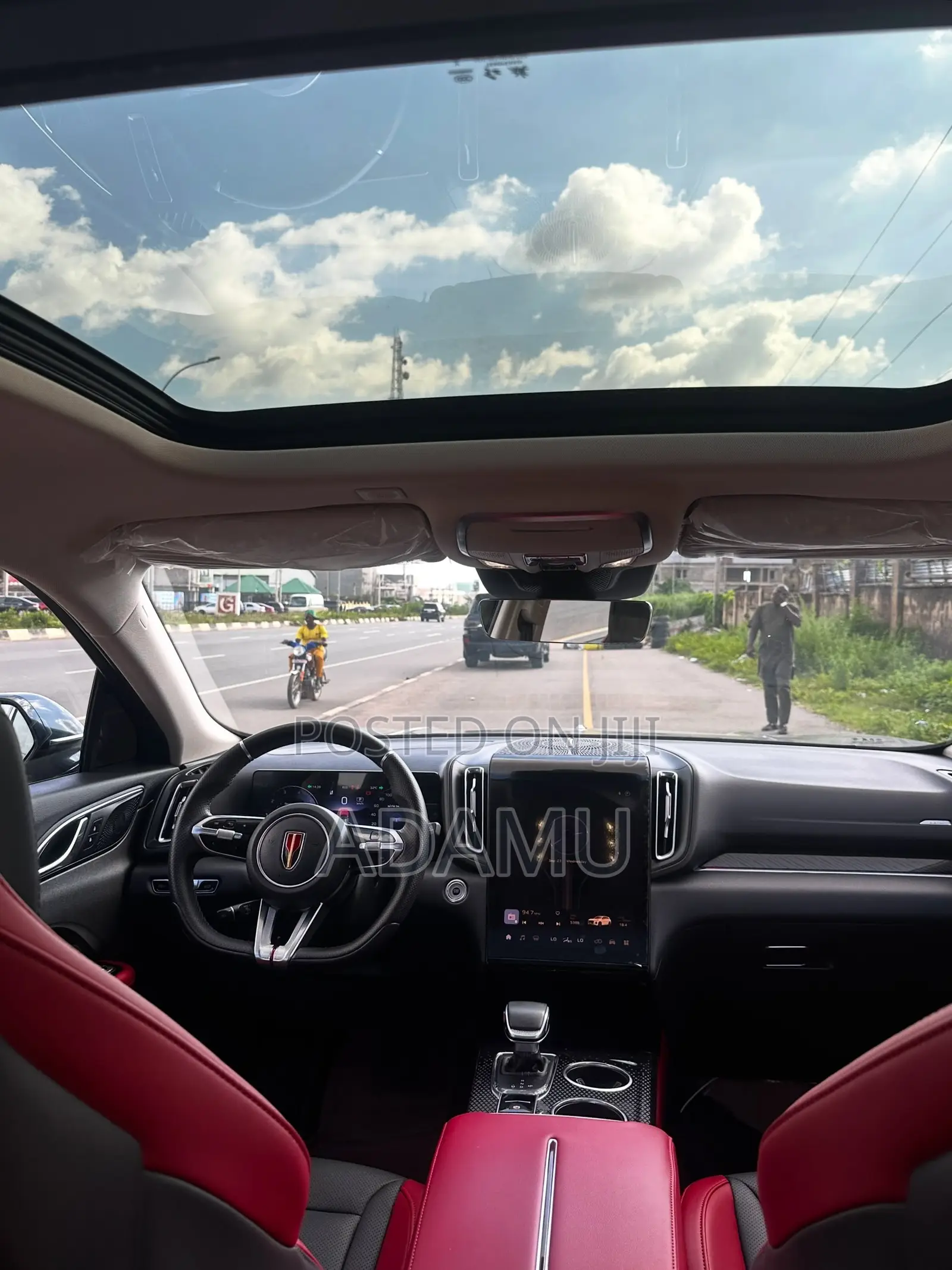 New Hongqi E-HS3 2023 Gray