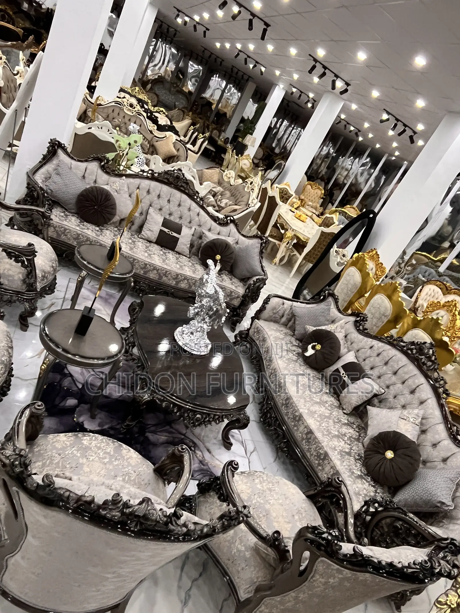 Royal Sofa