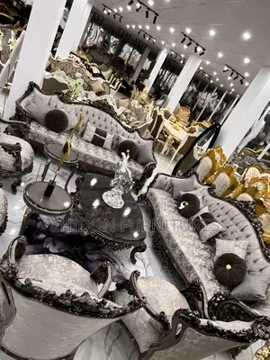 Royal Sofa