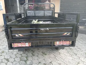 New Max-S Max-S 200 2026 Black