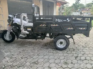 New Max-S Max-S 200 2026 Black