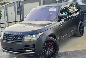 Land Rover Range Rover Vogue 2016 Black