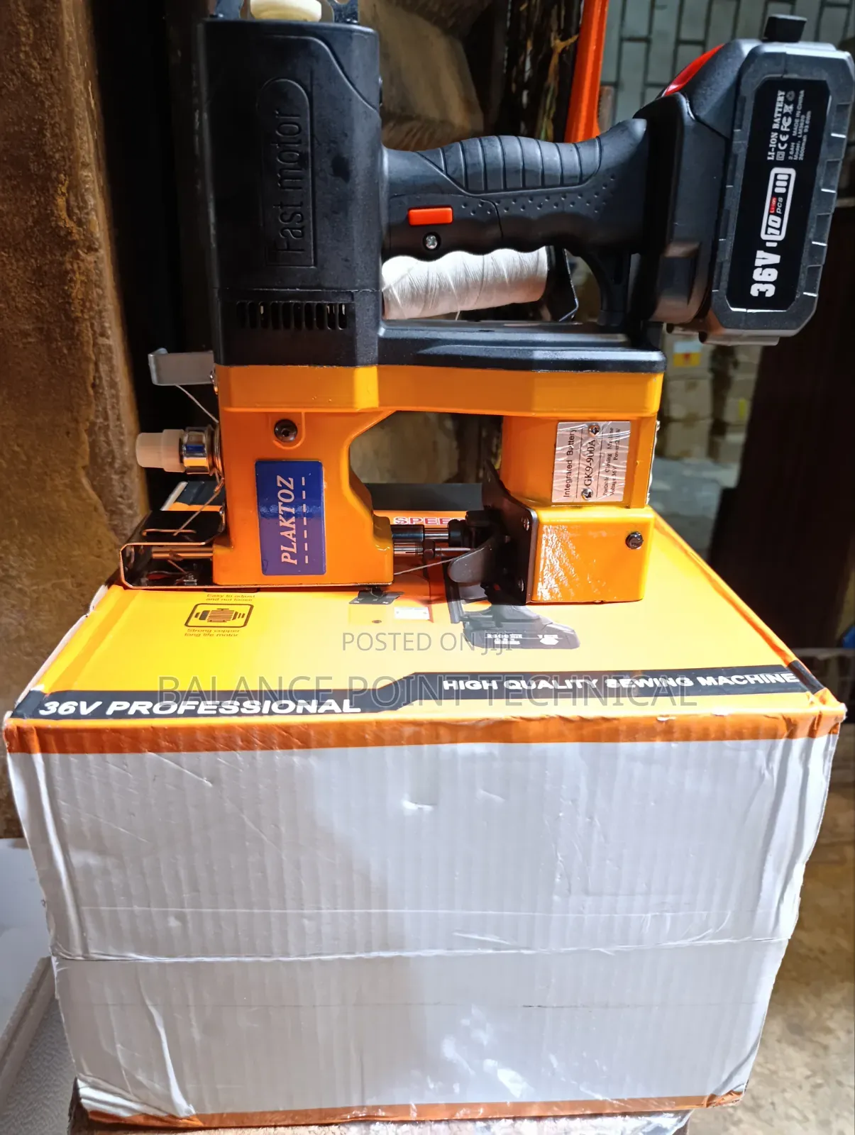 Bag Closer Machine
