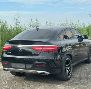 Mercedes-Benz GLE-Class 2016 Black