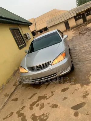 Toyota Camry 2004 Silver