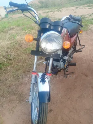 Bajaj Boxer 100 2021 Red