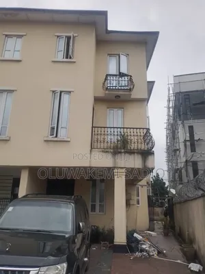 4bdrm Duplex in Ikeja Gra for rent