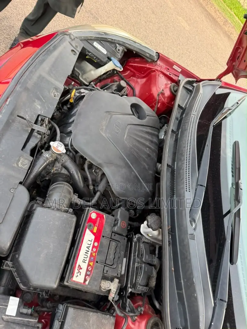 Hyundai Accent 2012 Maroon