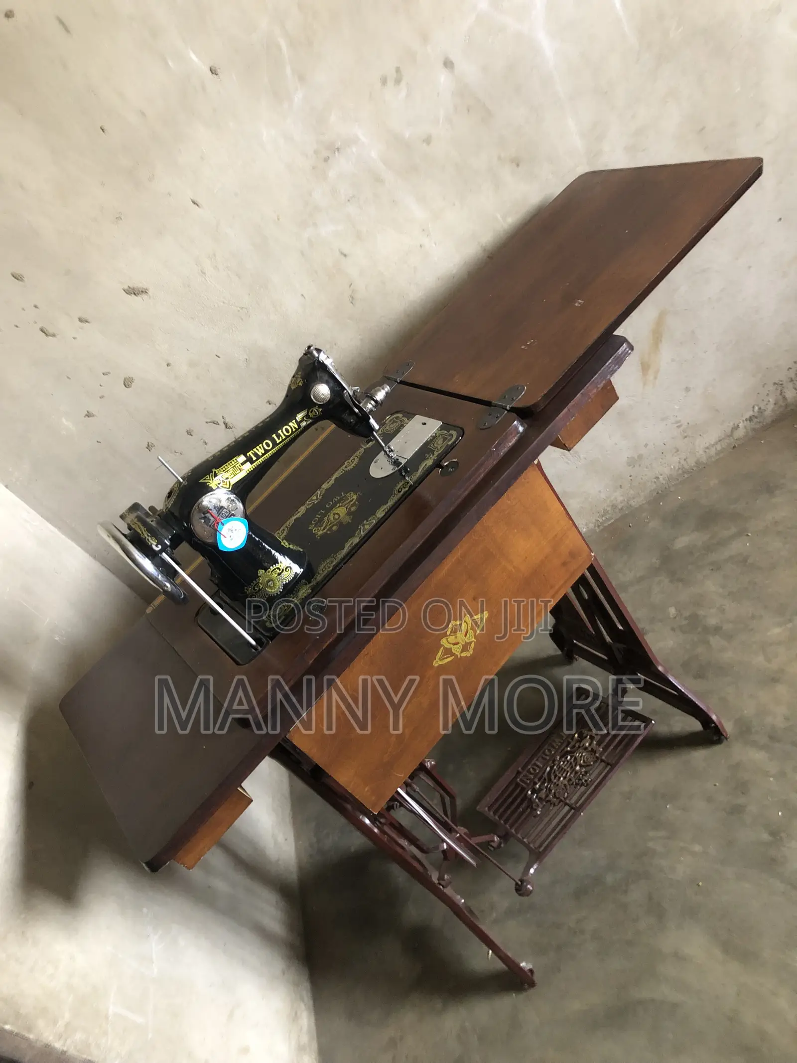 Two Lion Machine