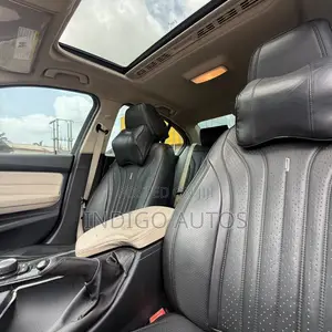 BMW 320i 2014 Blue