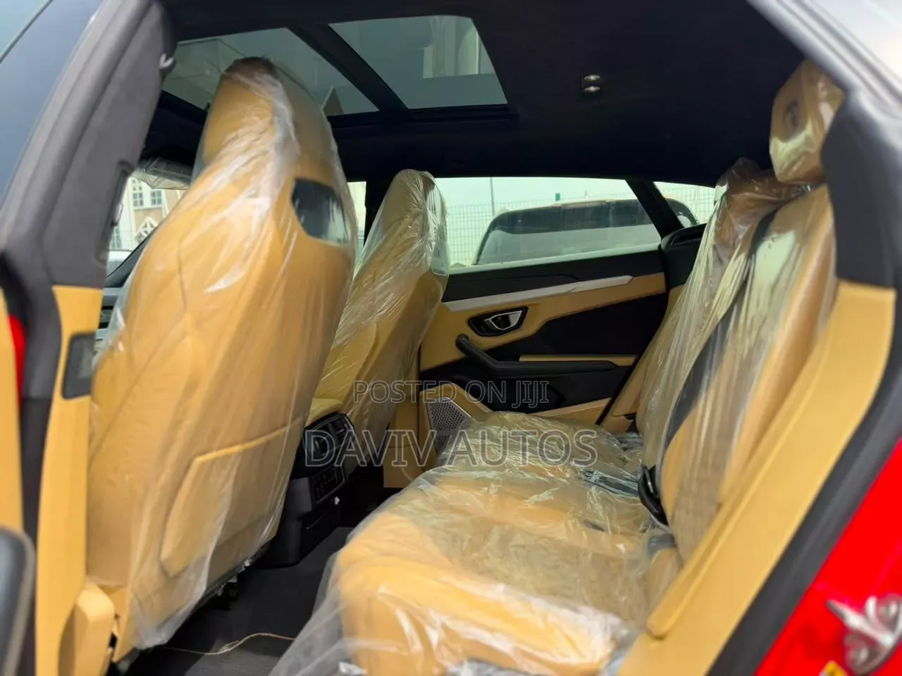Lamborghini Urus Base 4dr AWD 2020 Red