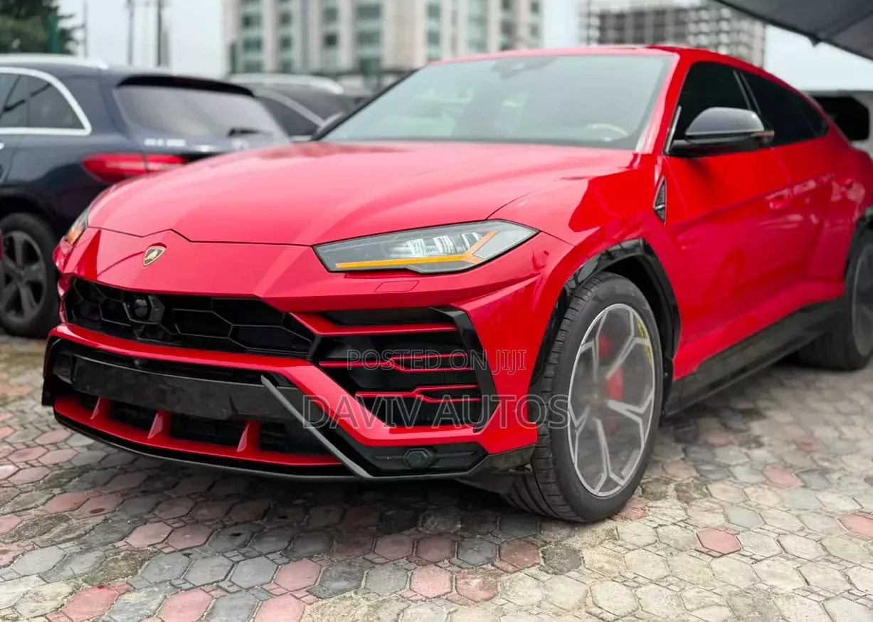 Lamborghini Urus Base 4dr AWD 2020 Red