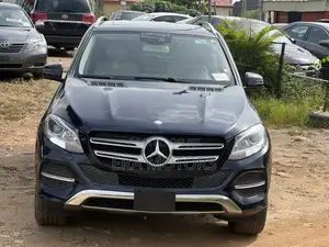 Mercedes-Benz GLE-Class 2016 Blue