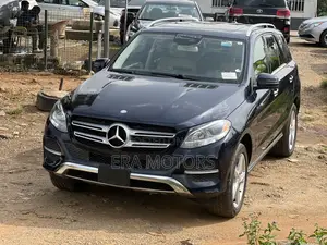 Mercedes-Benz GLE-Class 2016 Blue