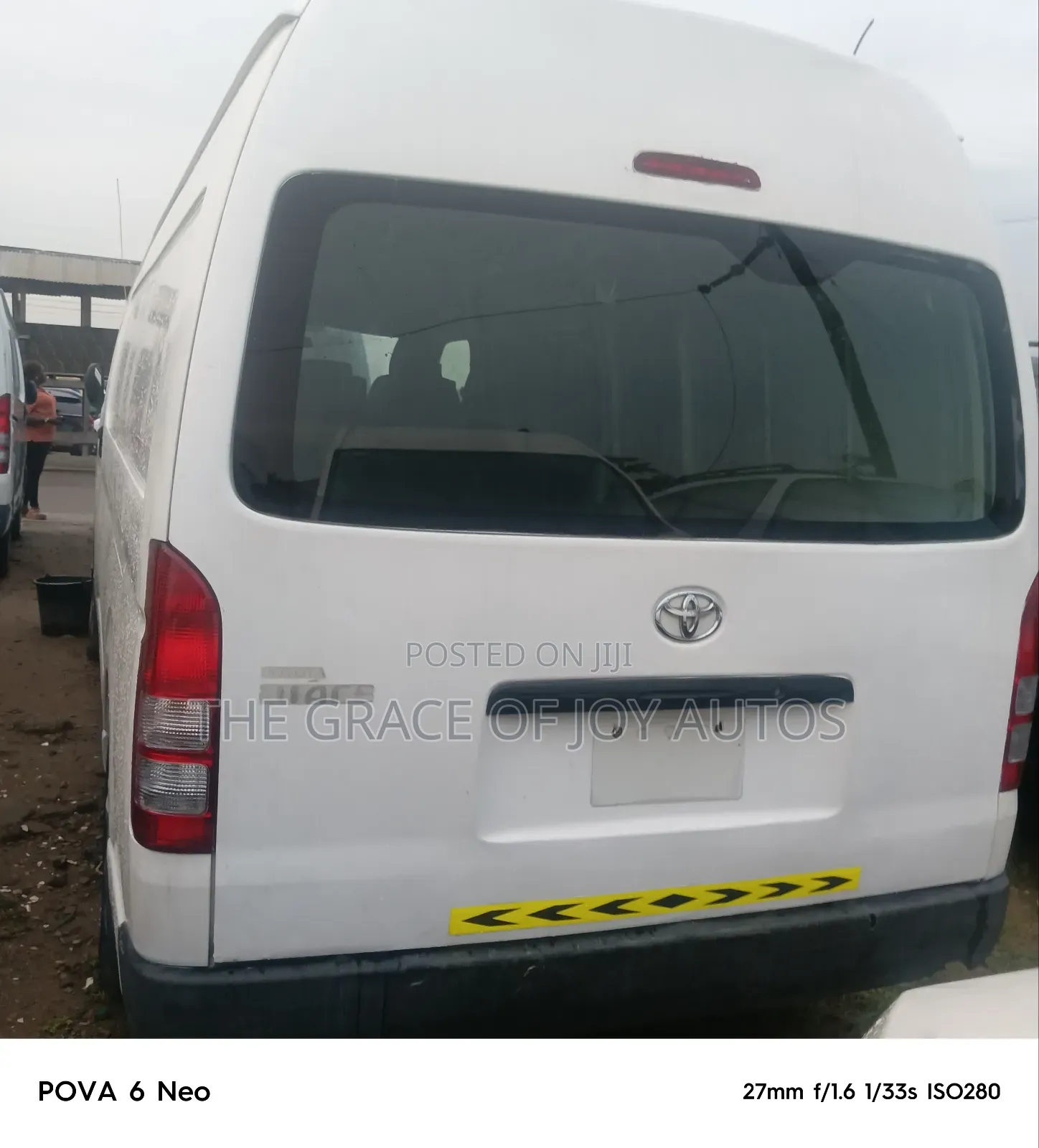 Toyota HiAce 2015 White