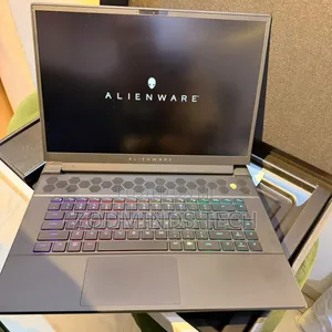 Laptop Dell Allenware M15 R5 16GB Intel Core i7 SSD 1T