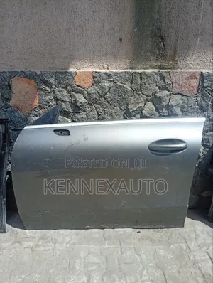 2020/2022/2024 Mercedes-Benz CLA ( W118 ) Doors