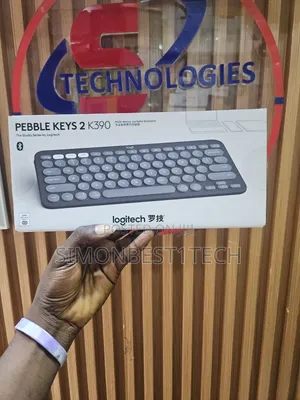 Pebble Keys 2 K390