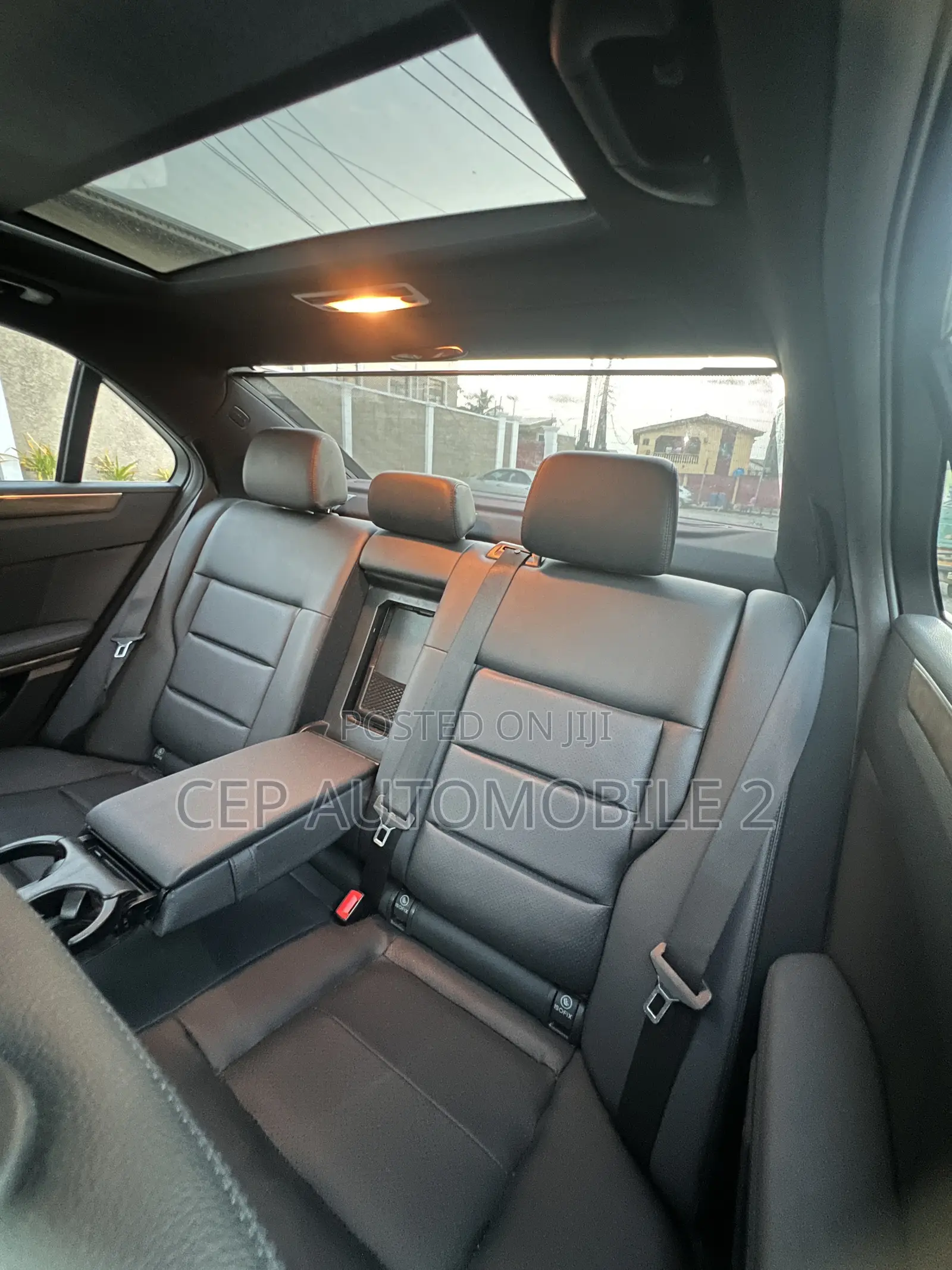 Mercedes-Benz E350 2010 Gray