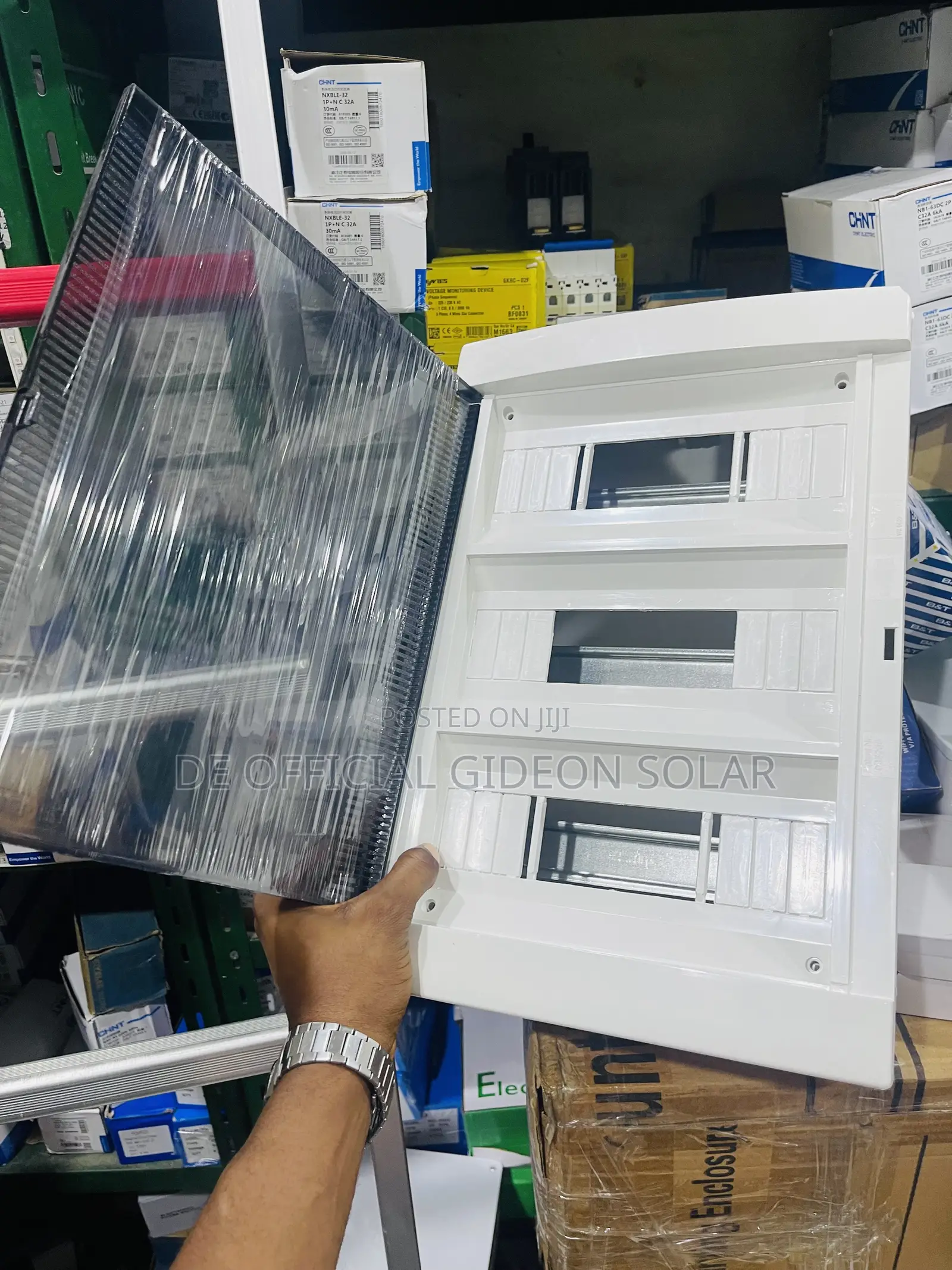 12-36 Ways Enclosre Box